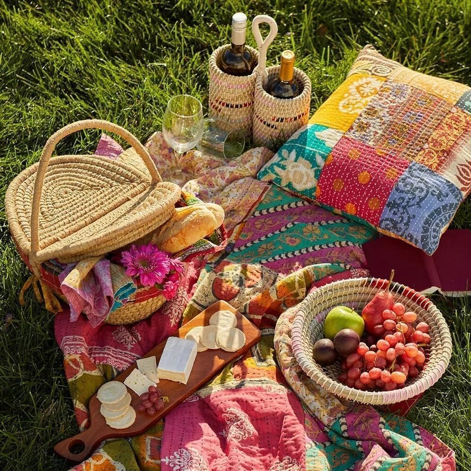 THRIVING Mixed Set of 5 Pillow, Vintage Kantha Pillow Covers, Indian Bohemian Patchwork Kantha Cushion Cover Handmade Antique Kantha Throw Pillow (18 x 18 Inch)