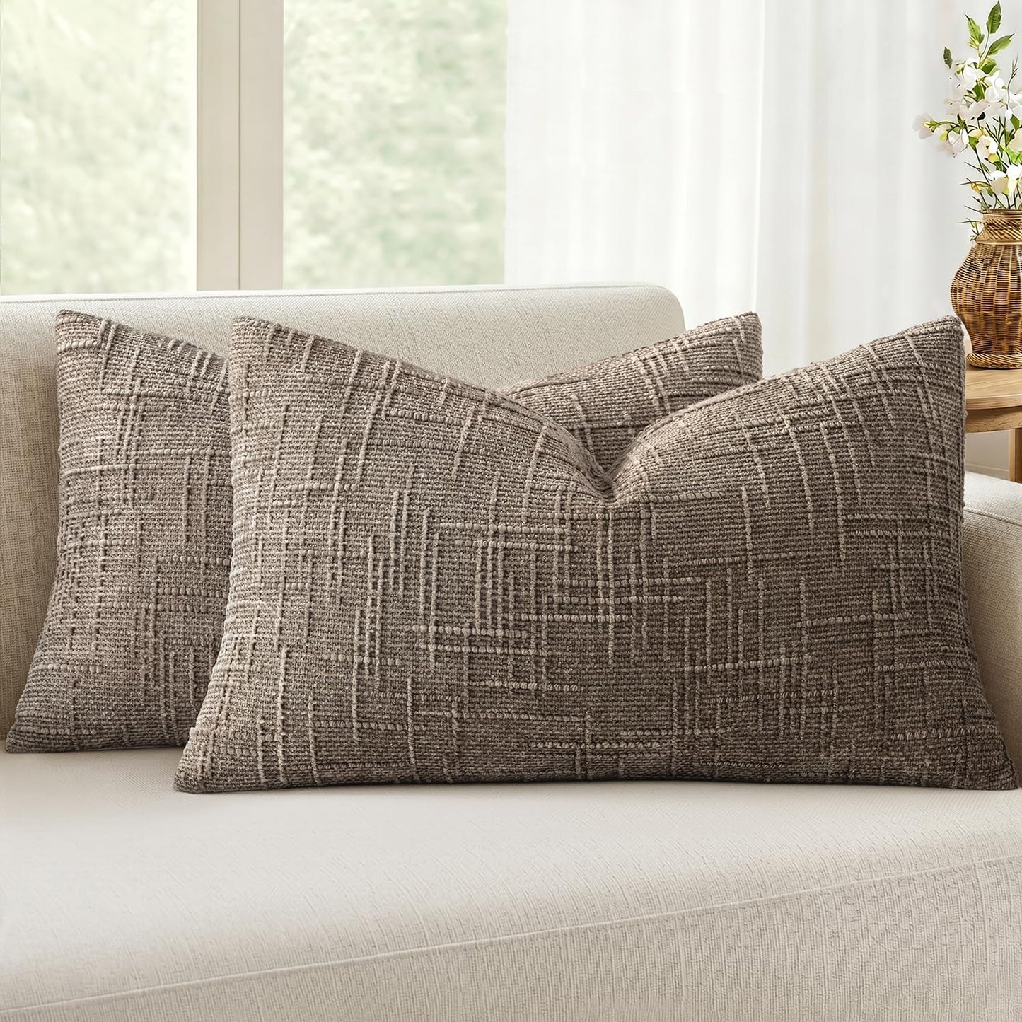MIULEE Chenille Textured Throw Pillow Covers Cream White 18x18 Set of 2 | Slubby Decorative Pillows, Boho Farmhouse Home Decor, Modern Neutral Cushion Covers for Couch Sofa Bed Living Room