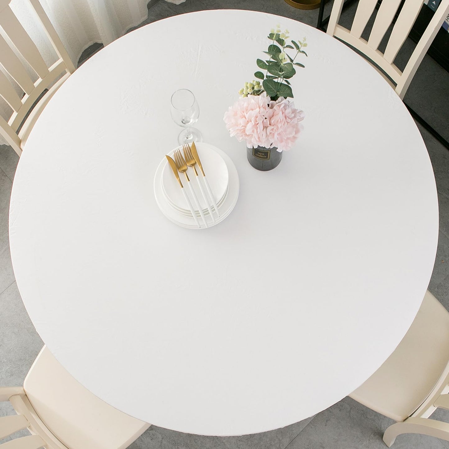 Pioggia Round Vinyl Fitted Tablecloth with Flannel Backing Elastic Table Cloth Waterproof Oil-Proof Plastic Table Cover Best for 45"-56" Round