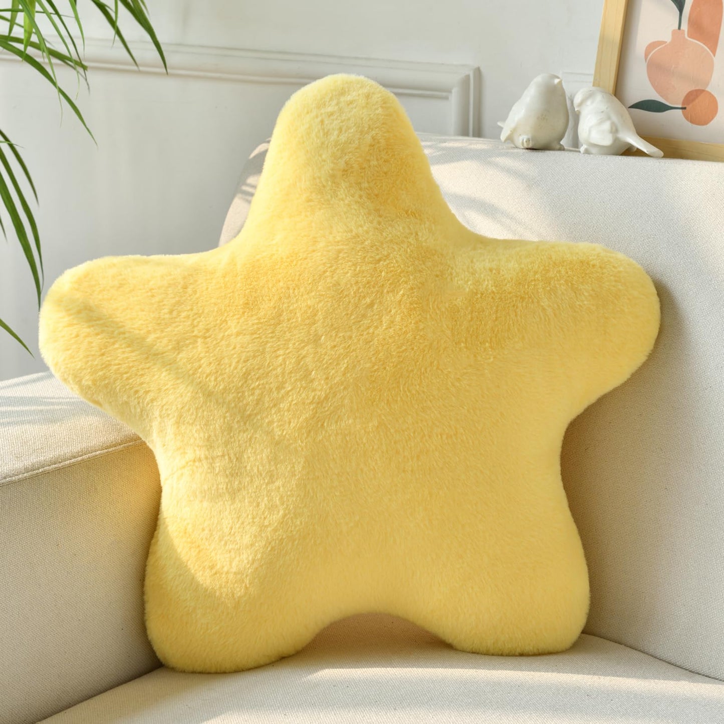 Star Pillow, Decorative Throw Pillows for Bed Couch, 15" Star Shaped Pillow Plush Floor Cushions Room Decor Pillow with Soft Faux Rabbit Fur for Sofa Bedroom Living Room