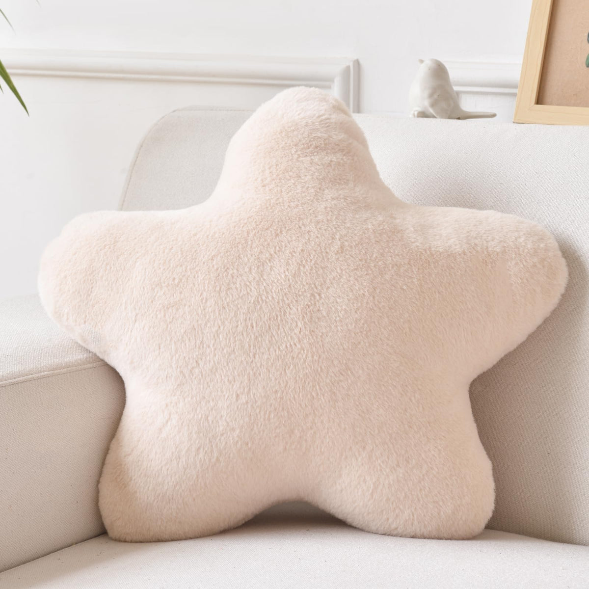 Star Pillow, Decorative Throw Pillows for Bed Couch, 15" Star Shaped Pillow Plush Floor Cushions Room Decor Pillow with Soft Faux Rabbit Fur for Sofa Bedroom Living Room