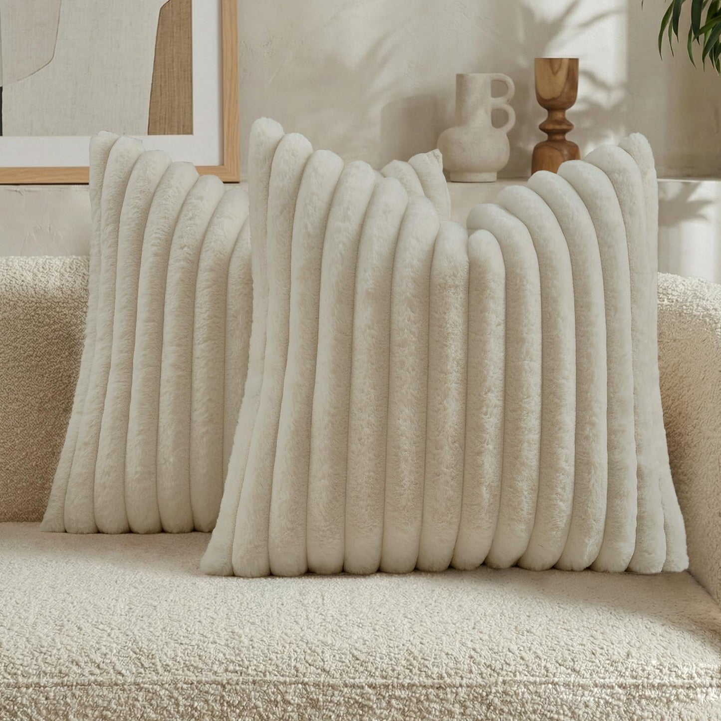 FUTEI Pack of 2 Faux Fur Throw Pillow Covers 18x18 Inch, Cream White | Fluffy Faux Rabbit Fur Front/Premium Velvet Back,Hidden Zipper,Machine Washable,Non-Shedding,Colorfast,Insert Not Included.