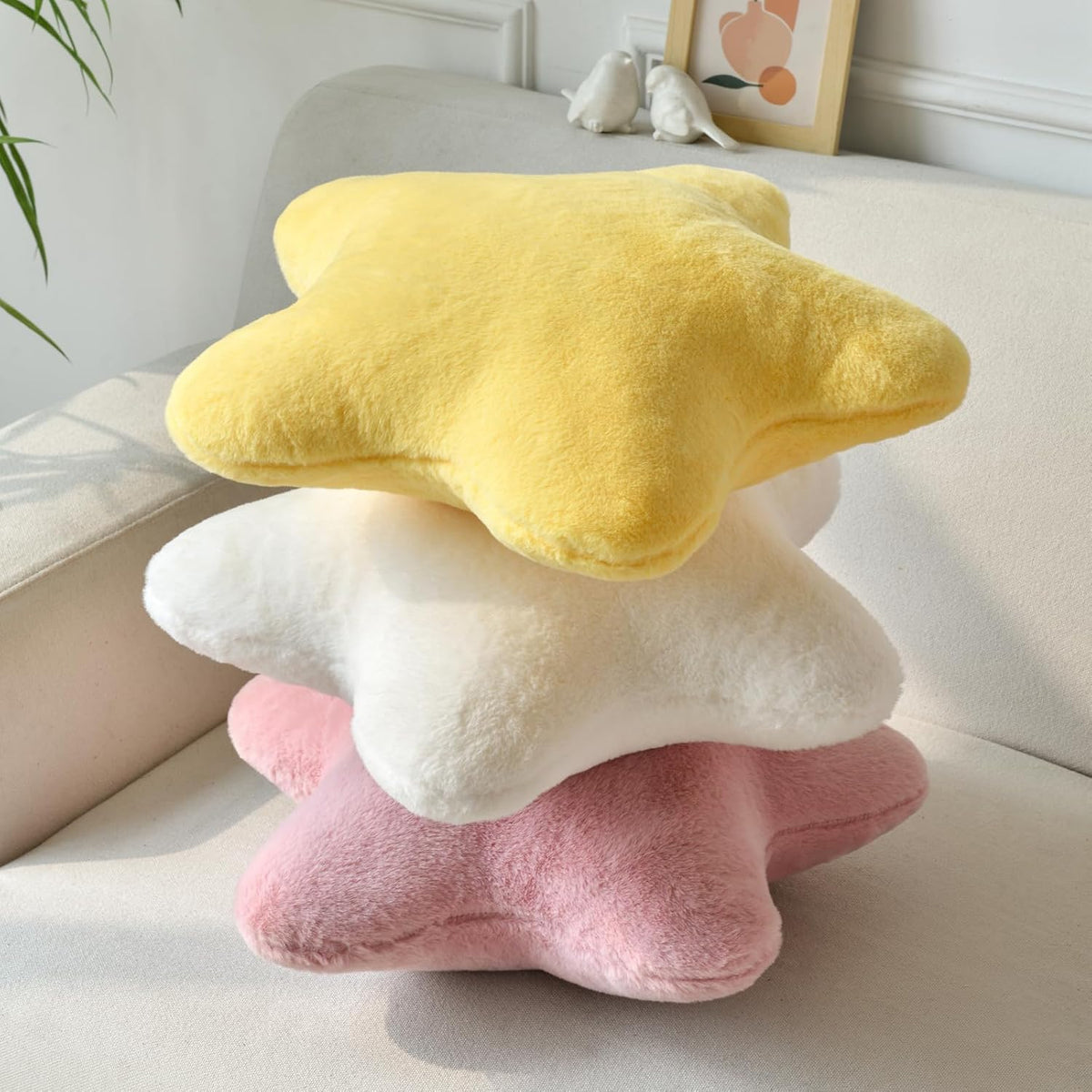 Star Pillow, Decorative Throw Pillows for Bed Couch, 15" Star Shaped Pillow Plush Floor Cushions Room Decor Pillow with Soft Faux Rabbit Fur for Sofa Bedroom Living Room