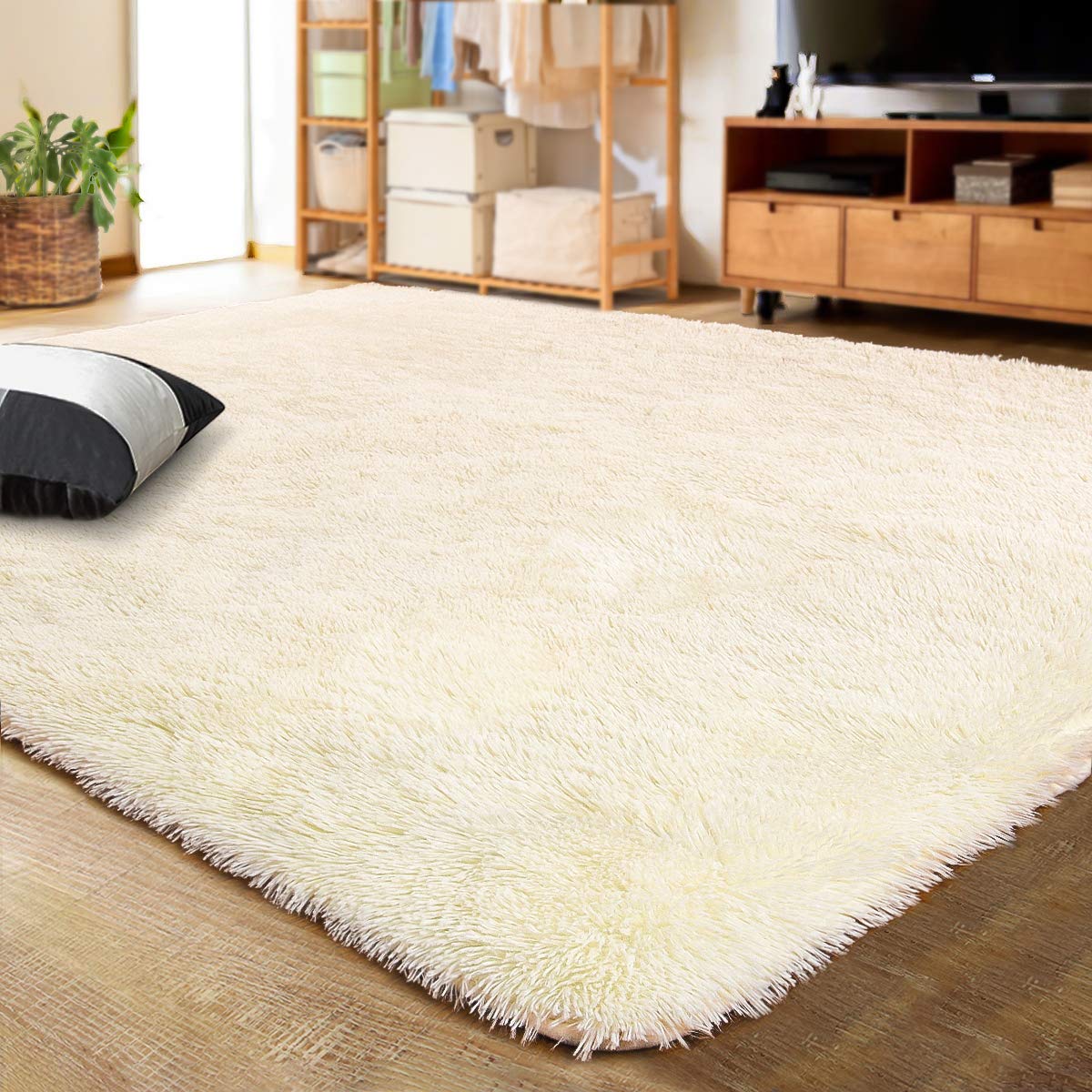 LOCHAS Area Rugs Fluffy Living Room Carpets for Kids Bedroom 6x9, Cream | Ultra Soft Indoor Modern Shaggy Rug for Dorm Nursery Boys Girls Home Decor