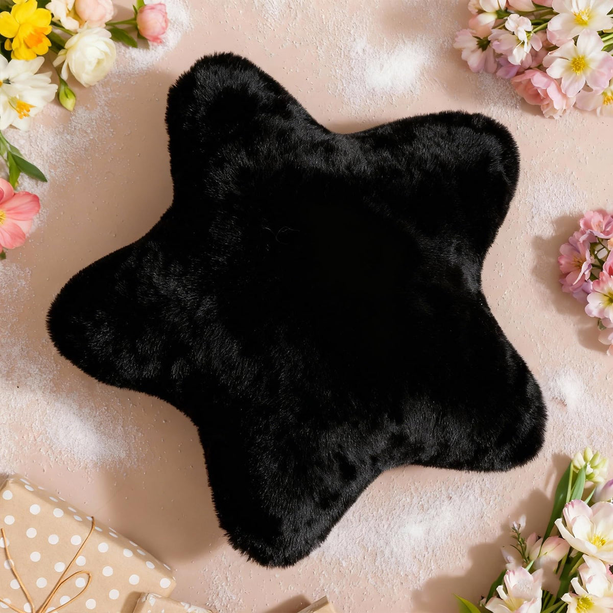 YRXRUS Star Pillows, Light Pink Star Shaped Pillow, Decorative Throw Pillow Gifts, Cute Plush Room Decor, Fluffy Faux Rabbit Fur 14"x14"Pillows for Living Bedroom