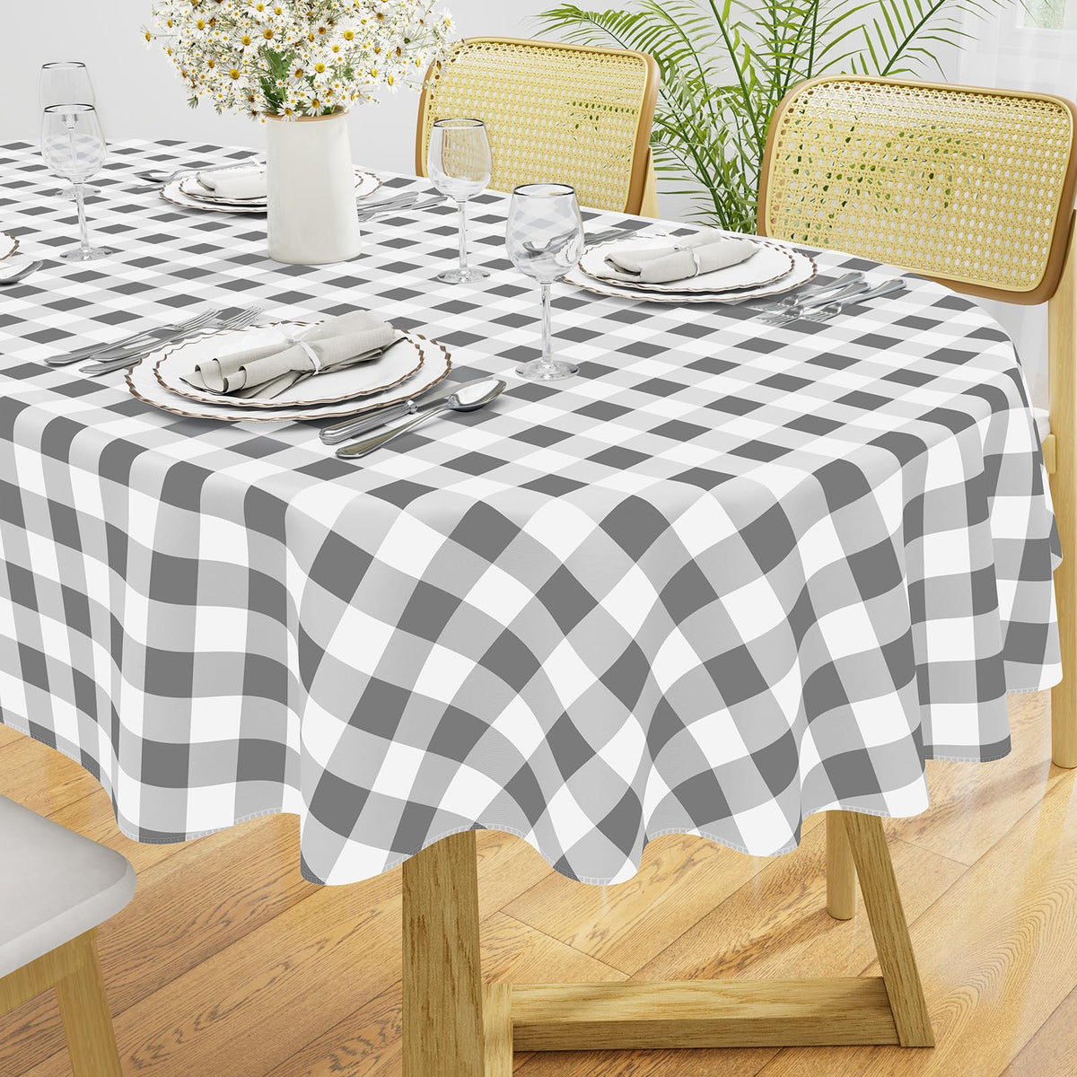 Rectangle Waterproof Vinyl Table Cloth, Buffalo Flannel Backed Tablecloth, Wipeable Plastic Table Cover for Dinner, Kitchen, Outdoor (60" x 84", Black and White)