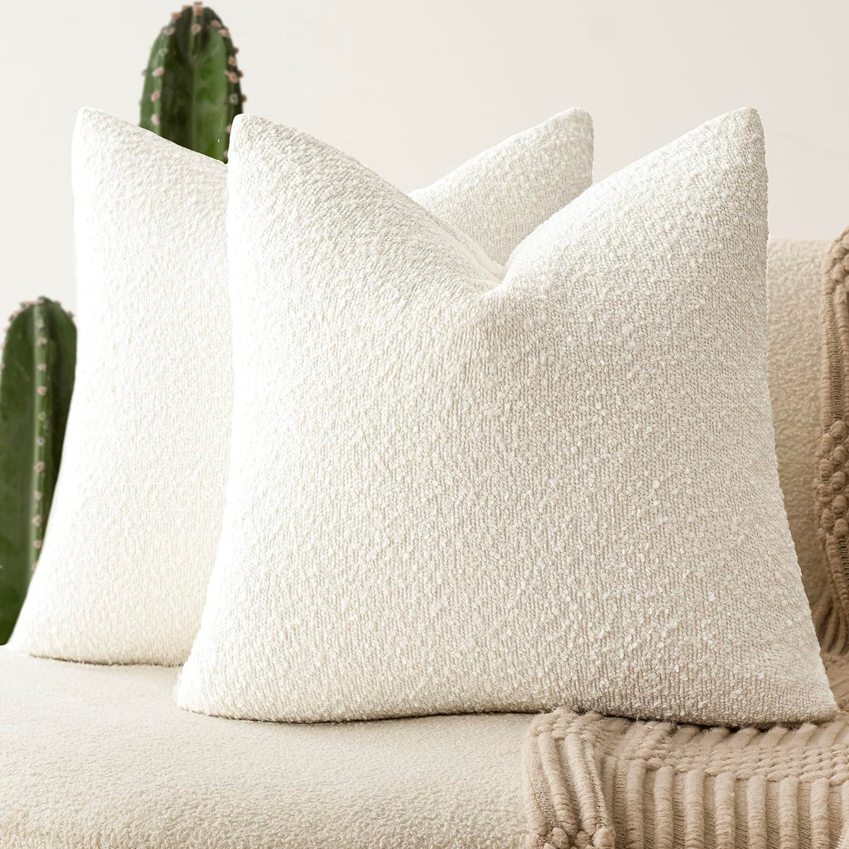 Foindtower Pack of 2, 20 x 20 Inch, Decorative Textured Boucle Throw Pillow Covers Accent Solid Pillow Cases Cozy Soft Couch Cushion Case for Chair Sofa Bedroom Living Room Home Decor, Cream White