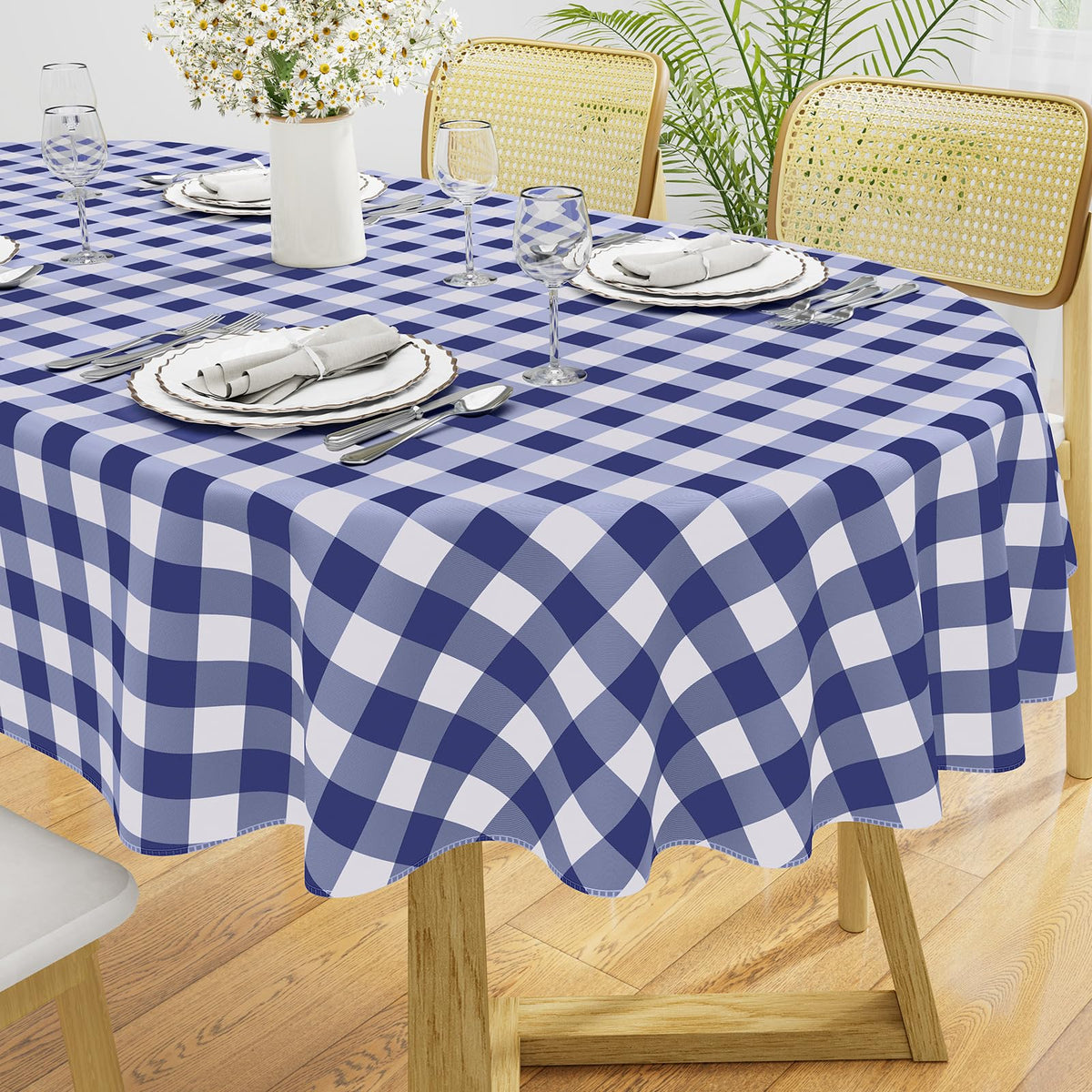 Rectangle Waterproof Vinyl Table Cloth, Buffalo Flannel Backed Tablecloth, Wipeable Plastic Table Cover for Dinner, Kitchen, Outdoor (60" x 84", Black and White)