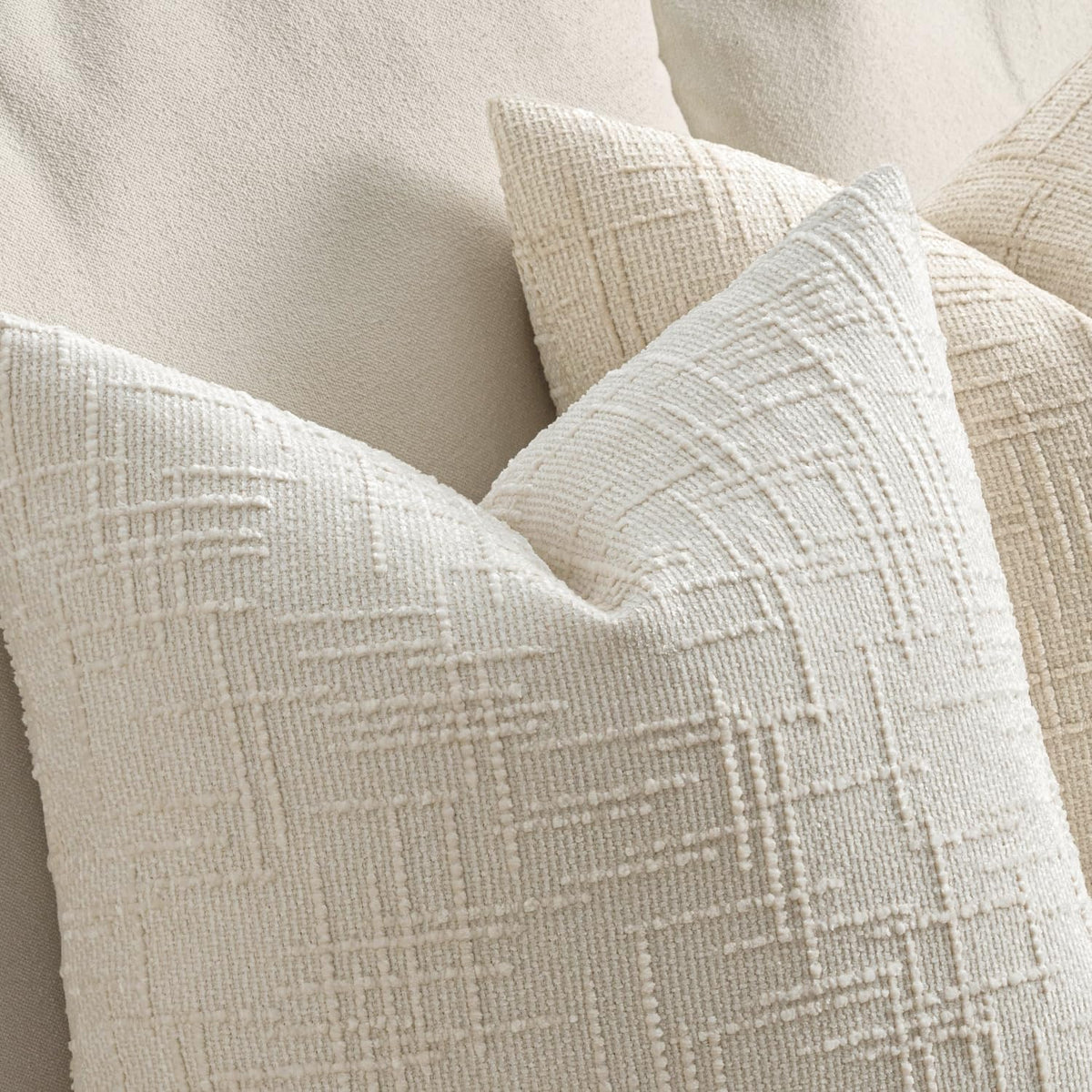 MIULEE Chenille Textured Throw Pillow Covers Cream White 18x18 Set of 2 | Slubby Decorative Pillows, Boho Farmhouse Home Decor, Modern Neutral Cushion Covers for Couch Sofa Bed Living Room