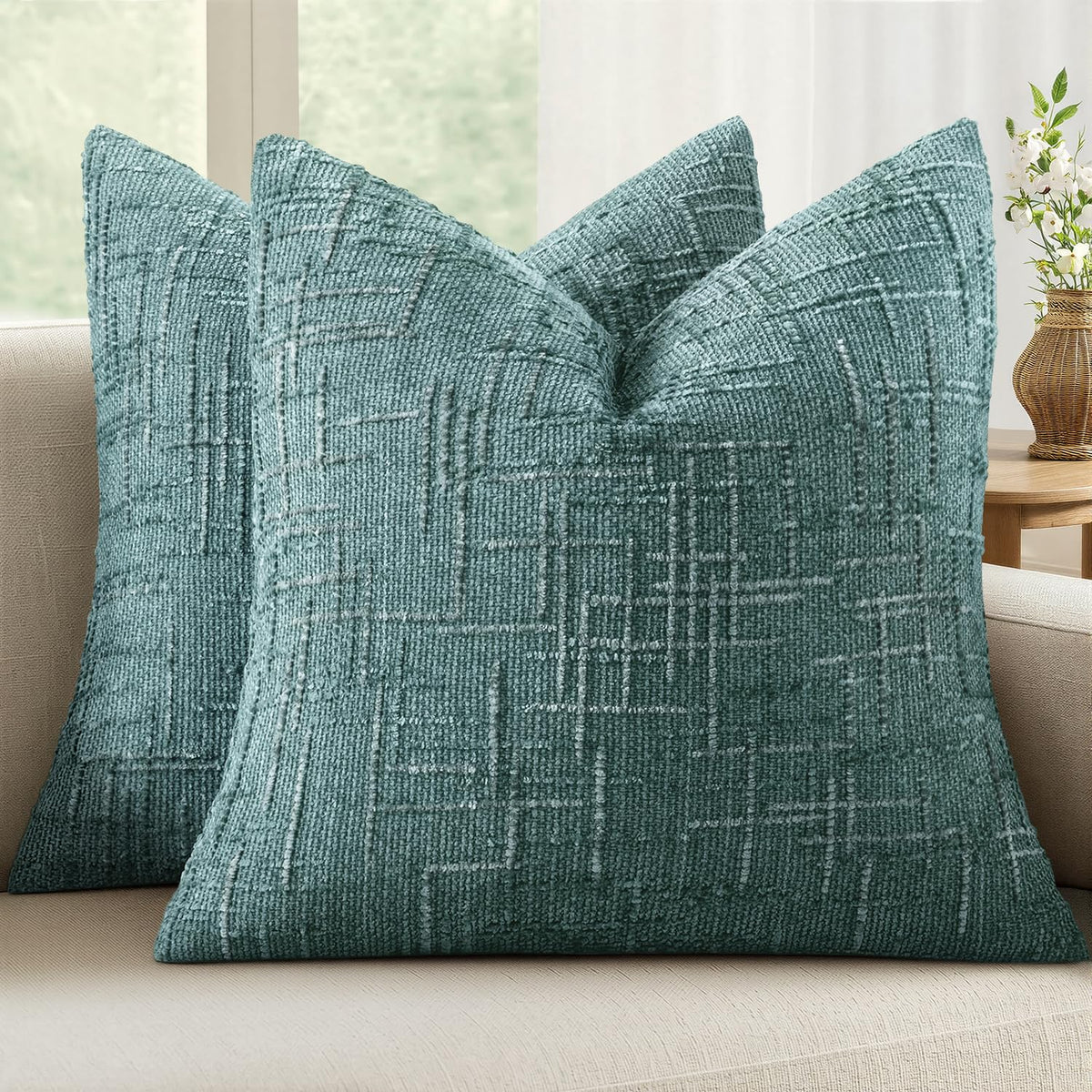 MIULEE Chenille Textured Throw Pillow Covers Cream White 18x18 Set of 2 | Slubby Decorative Pillows, Boho Farmhouse Home Decor, Modern Neutral Cushion Covers for Couch Sofa Bed Living Room