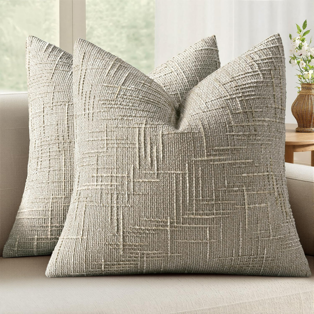 MIULEE Chenille Textured Throw Pillow Covers Cream White 18x18 Set of 2 | Slubby Decorative Pillows, Boho Farmhouse Home Decor, Modern Neutral Cushion Covers for Couch Sofa Bed Living Room