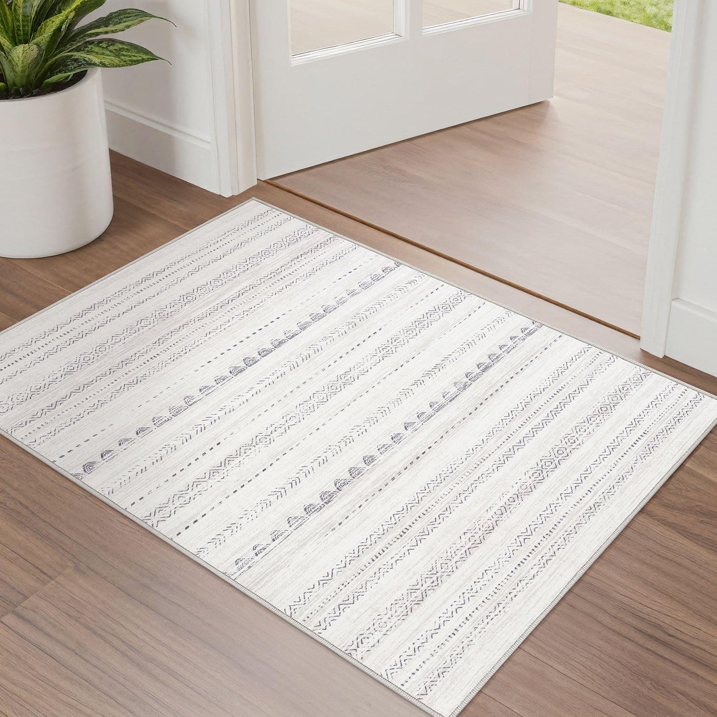 Nakagishi Boho 5x7 Area Rug Living Room Rugs Machine Washable Beige/Brown | Soft, Pet & Kid Friendly, Carpet for Living Room/Bedroom/Office/Kitchen/Nursery, Daily Home Decor Stain Resistant Moroccan