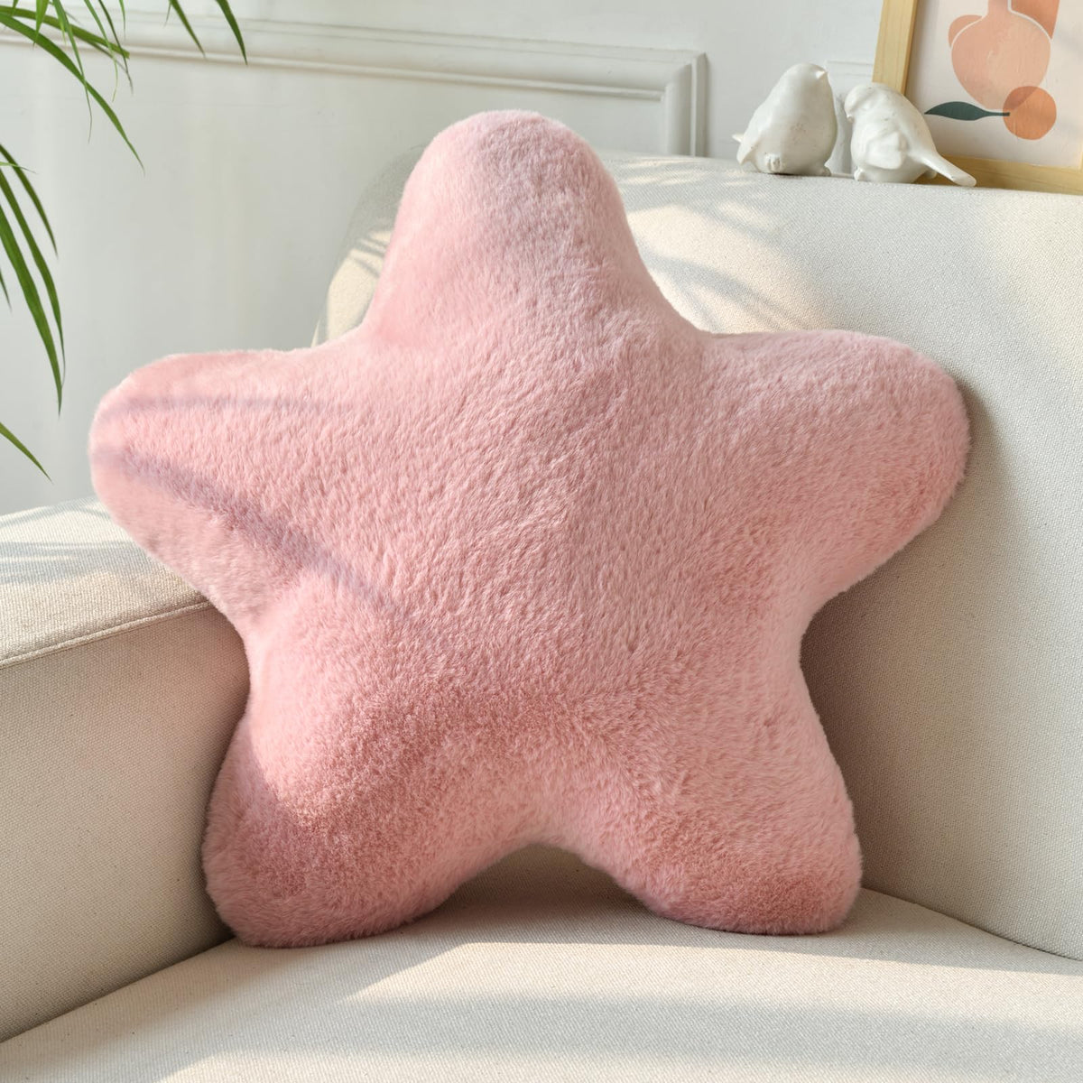 Star Pillow, Decorative Throw Pillows for Bed Couch, 15" Star Shaped Pillow Plush Floor Cushions Room Decor Pillow with Soft Faux Rabbit Fur for Sofa Bedroom Living Room