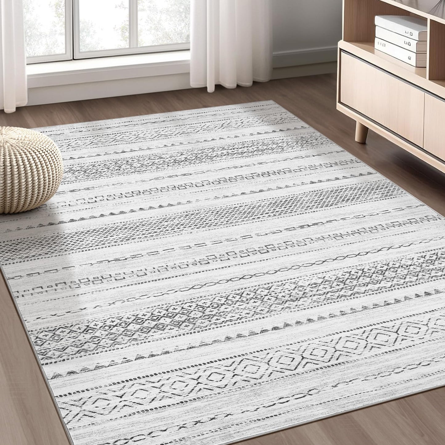 Nakagishi Boho 5x7 Area Rug Living Room Rugs Machine Washable Beige/Brown | Soft, Pet & Kid Friendly, Carpet for Living Room/Bedroom/Office/Kitchen/Nursery, Daily Home Decor Stain Resistant Moroccan
