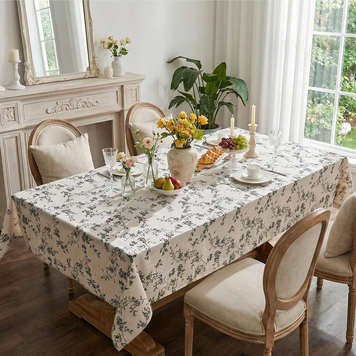 jinchan Black Farmhouse Floral Linen Rectangle Table Cloth 52 x 70 Inch | Traditional farmhouse florals create a versatile look for everyday dining and seasonal decorating.