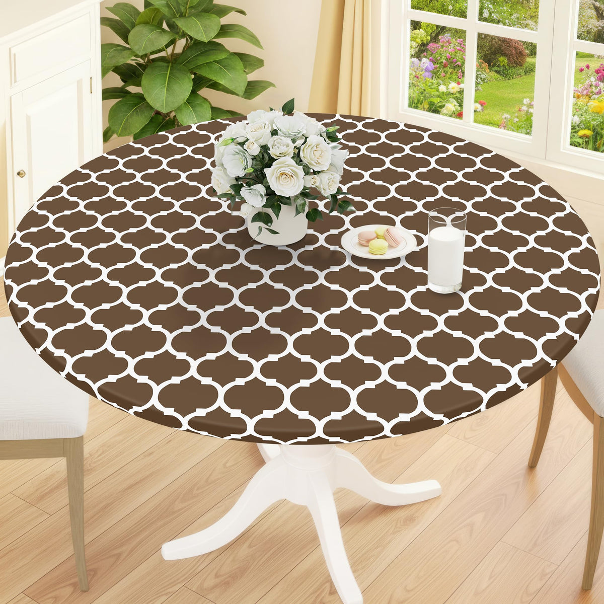 Smiry Round Picnic Tablecloth, Waterproof Elastic Fitted Table Covers for 45" - 56" Tables, Wipeable Flannel Backed Vinyl Tablecloths for Camping, Indoor, Outdoor, Grey & White