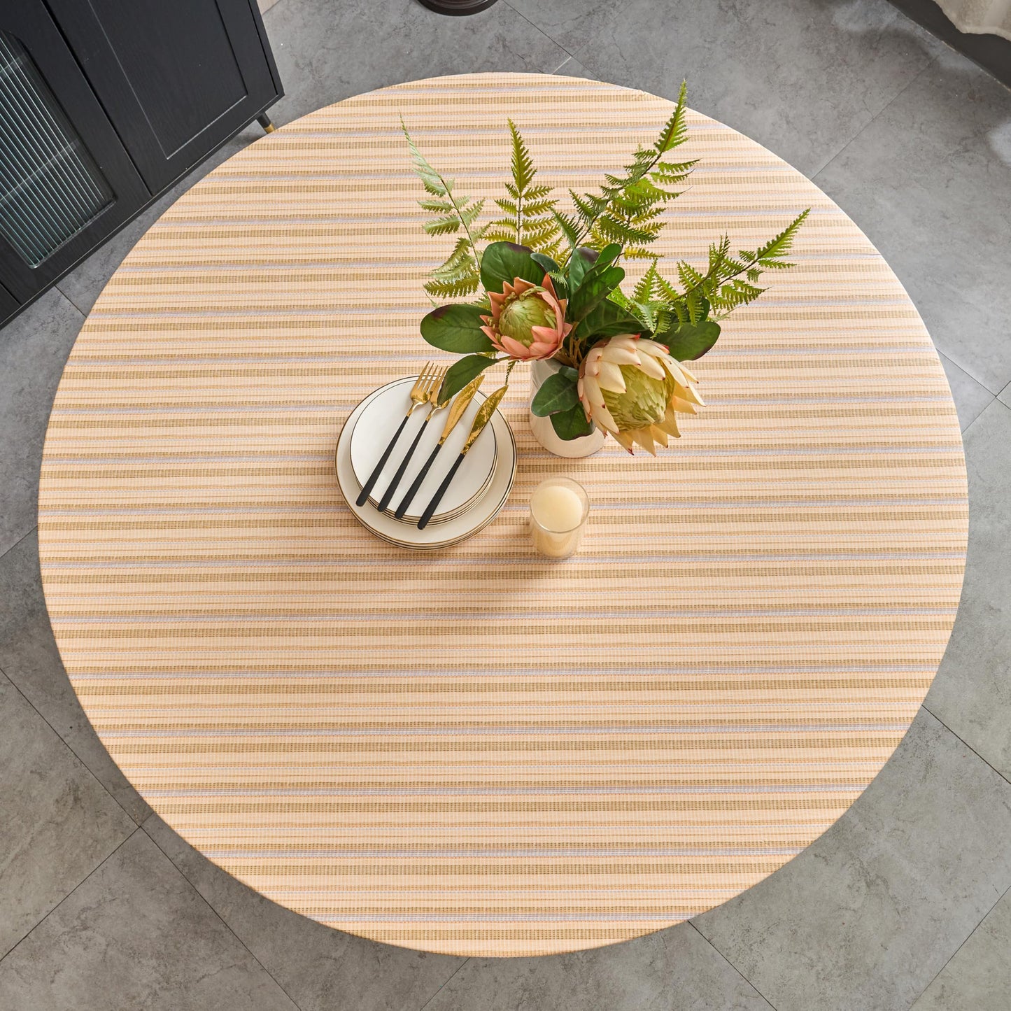 Pioggia Round Vinyl Fitted Tablecloth with Flannel Backing Elastic Table Cloth Waterproof Oil-Proof Plastic Table Cover Best for 45"-56" Round