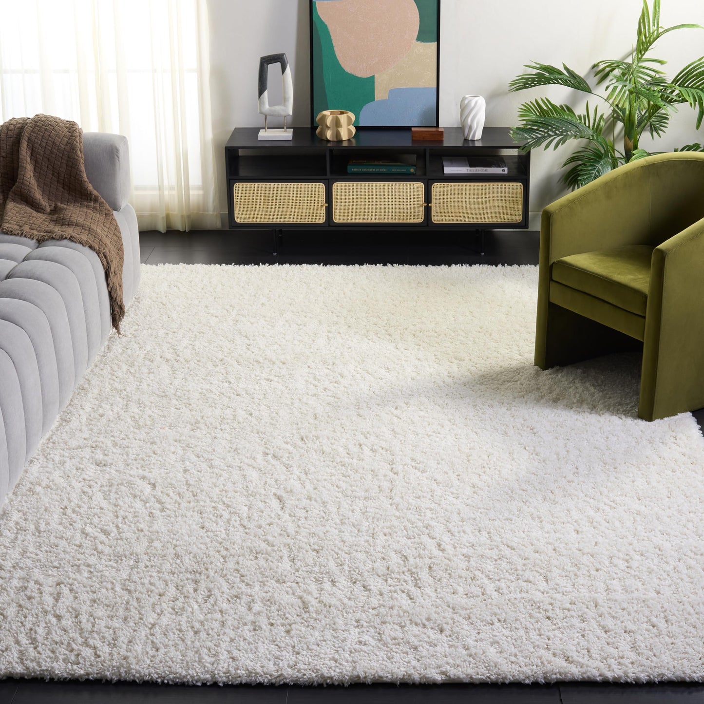 SAFAVIEH August Shag Collection Area Rug - 10' x 14', Green, Solid Design, Non-Shedding & Easy Care, 1.5-inch Thick Ideal for High Traffic Areas in Living Room, Bedroom (AUG200Y)