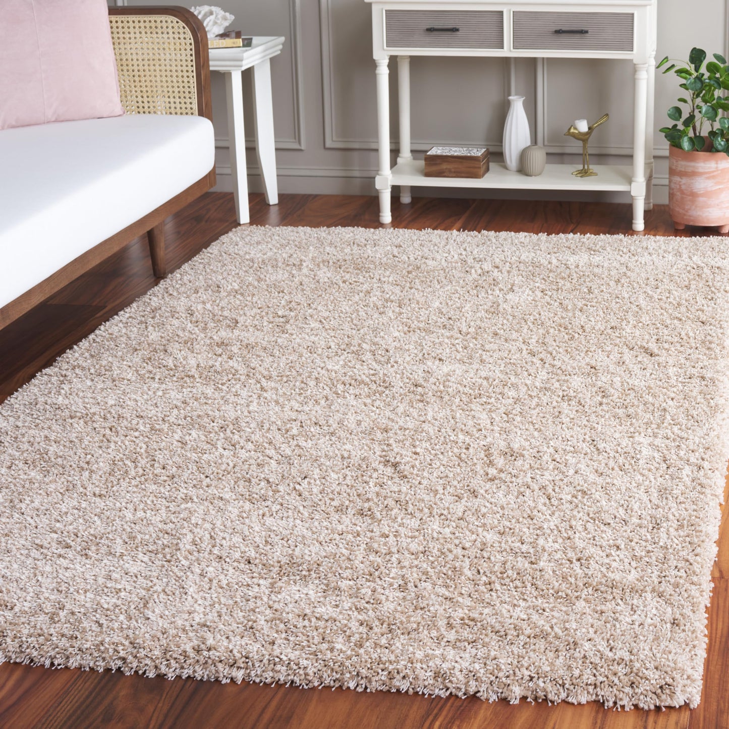 SAFAVIEH California Shag Collection Area Rug - 8' x 10', Ivory, Non-Shedding & Easy to Clean, Ultra Plush Thick Pile, Ideal for Living Room, Bedroom, Dining Space (SG151-1212)
