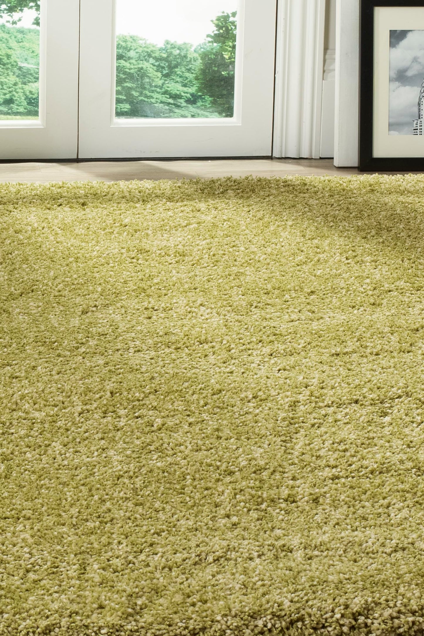 SAFAVIEH California Shag Collection Area Rug - 8' x 10', Ivory, Non-Shedding & Easy to Clean, Ultra Plush Thick Pile, Ideal for Living Room, Bedroom, Dining Space (SG151-1212)