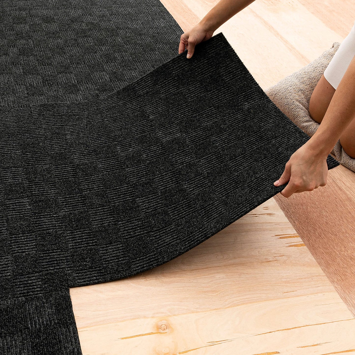 Mohawk Home 24" x 24" Indoor/Outdoor 0.25" Pile Height, Peel and Stick Carpet Tile, Grey Polyester, (15 Tiles) (60 sqft/Box)