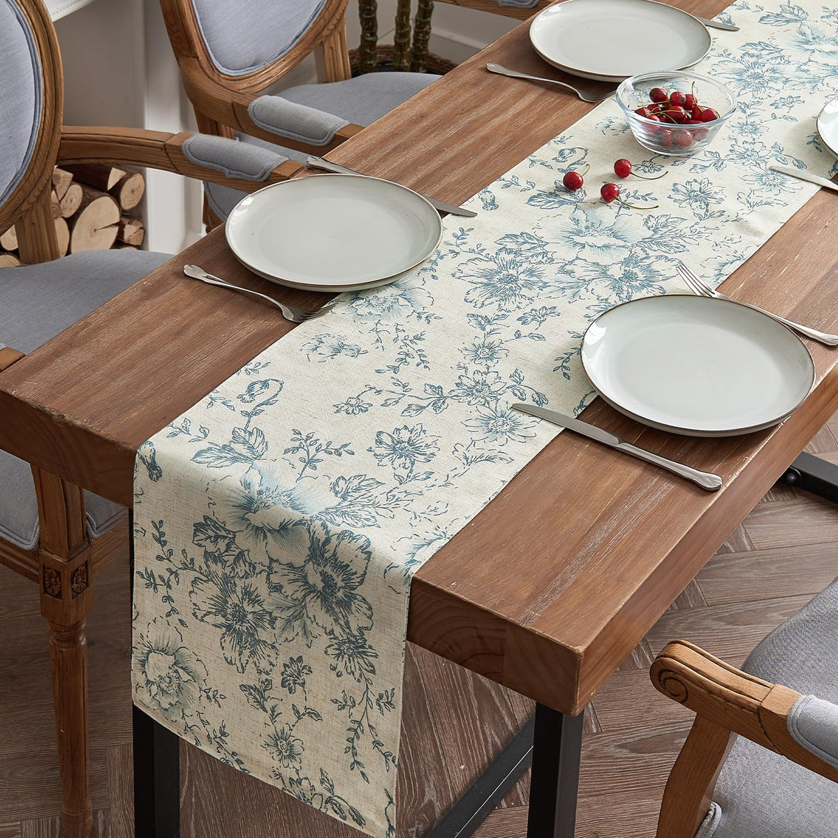 jinchan Black Farmhouse Floral Linen Rectangle Table Cloth 52 x 70 Inch | Traditional farmhouse florals create a versatile look for everyday dining and seasonal decorating.