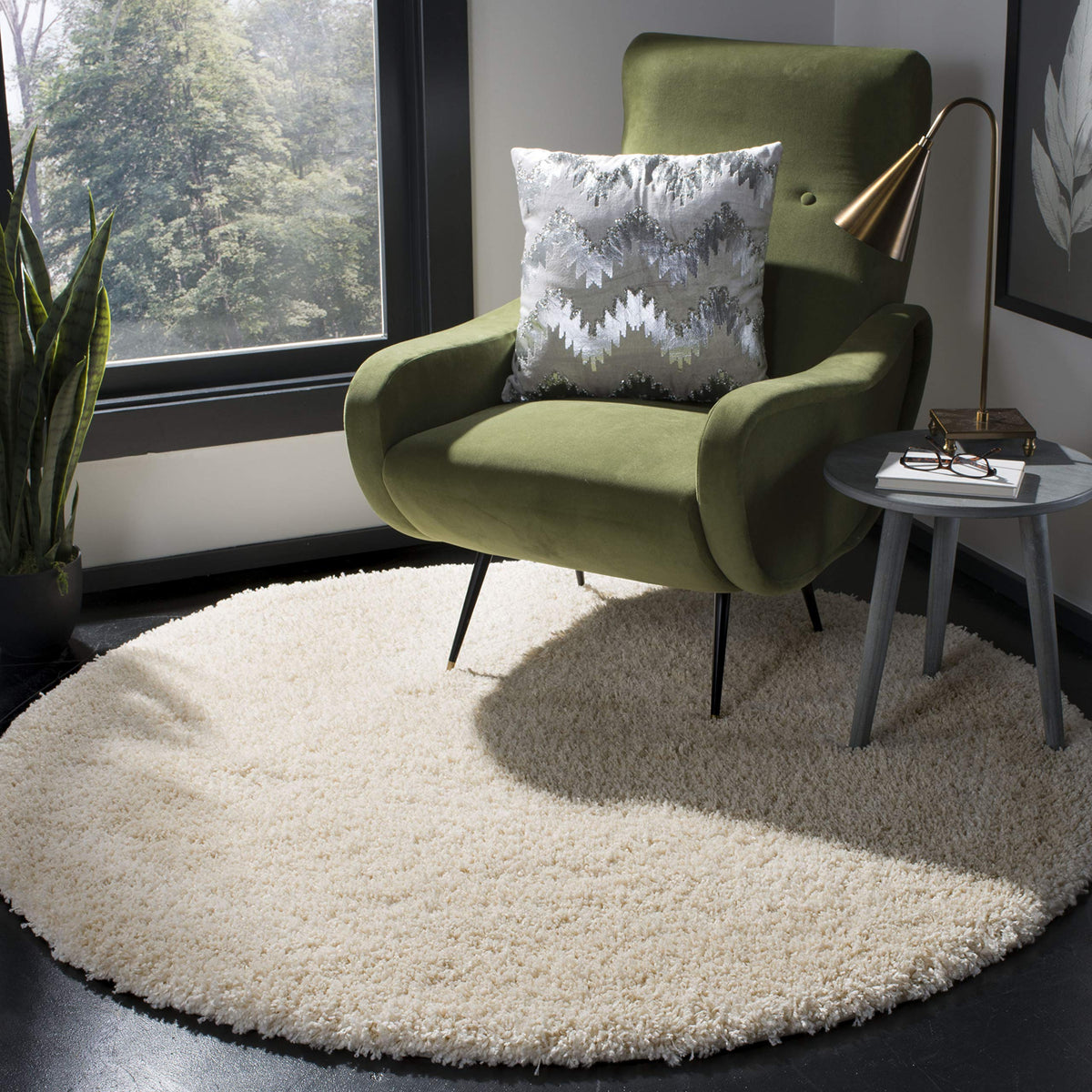 SAFAVIEH California Shag Collection Area Rug - 8' x 10', Ivory, Non-Shedding & Easy to Clean, Ultra Plush Thick Pile, Ideal for Living Room, Bedroom, Dining Space (SG151-1212)