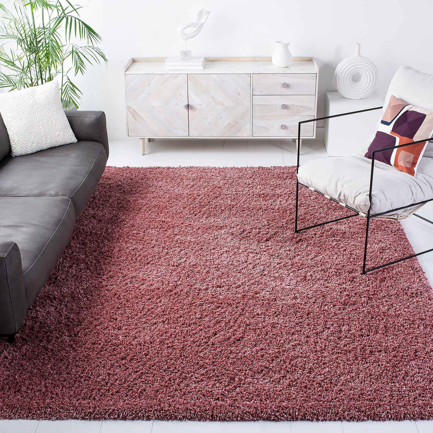 SAFAVIEH California Shag Collection Area Rug - 8' x 10', Ivory, Non-Shedding & Easy to Clean, Ultra Plush Thick Pile, Ideal for Living Room, Bedroom, Dining Space (SG151-1212)