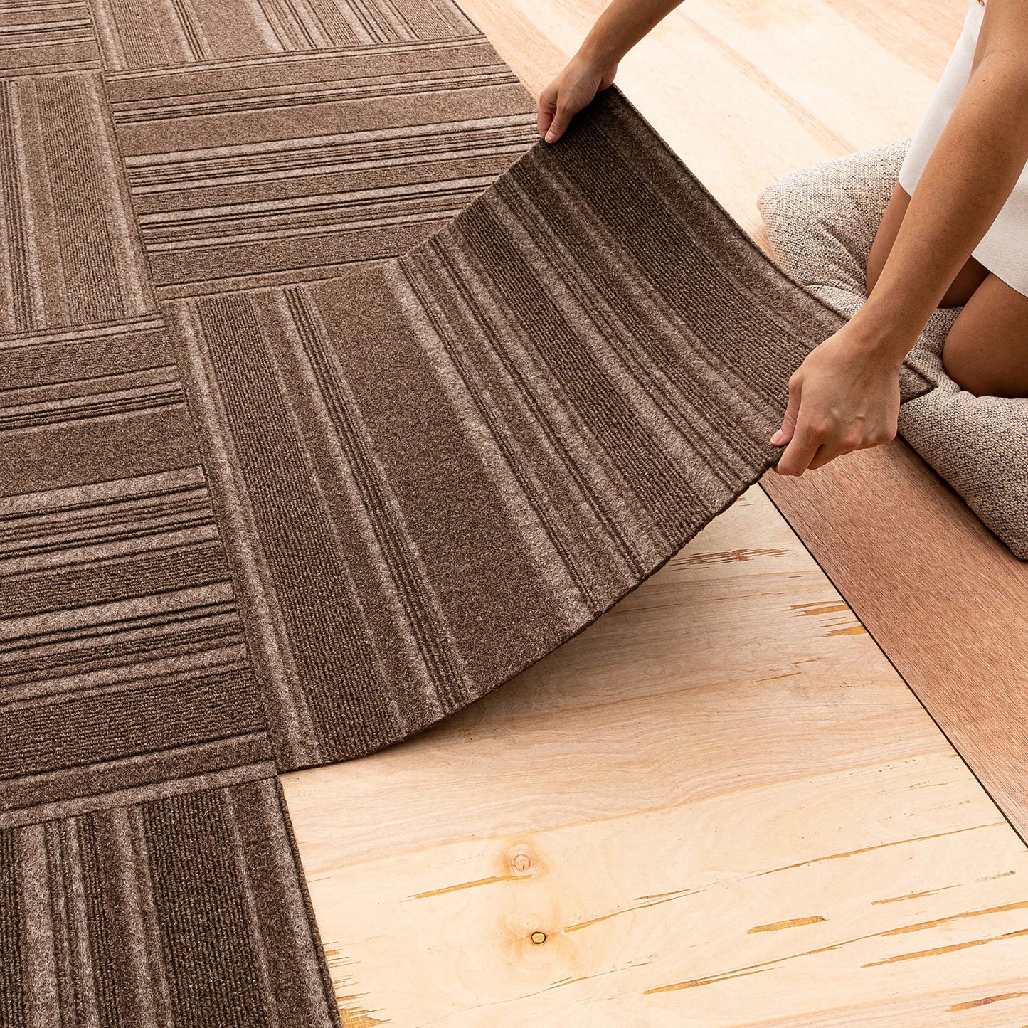 Mohawk Home 24" x 24" Indoor/Outdoor 0.25" Pile Height, Peel and Stick Carpet Tile, Grey Polyester, (15 Tiles) (60 sqft/Box)