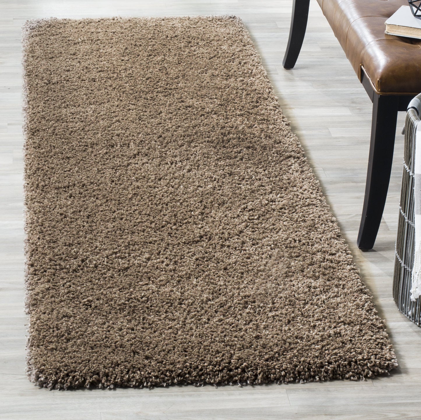 SAFAVIEH California Shag Collection Area Rug - 8' x 10', Ivory, Non-Shedding & Easy to Clean, Ultra Plush Thick Pile, Ideal for Living Room, Bedroom, Dining Space (SG151-1212)